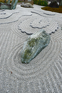 日本岩石花园圆圈文化岩石艺术花园寺庙背景图片