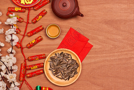 单打全斗的中国新年新桌头一拍 托德从桌子上偷食物背景图片