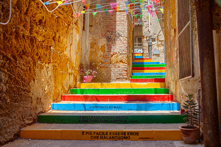 手绘楼梯著名的西西里作家的楼梯季节建筑学城市脚步手工业艺术手绘旅游陶器街道背景
