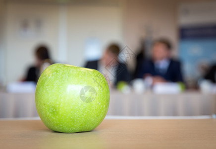 绿苹果学习观众演讲大学水果数据办公室商务会议研讨会背景图片