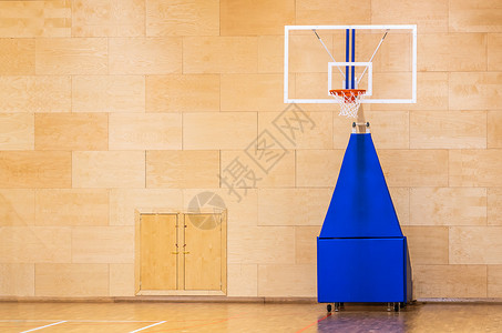 篮球法庭 配备流动移动篮子和复制空间体育场乐趣教育大厅篮球场健身房训练操场篮球赛地面背景图片