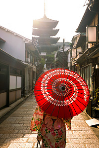 日本传统红伞宝塔浴衣高清图片