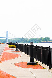白石桥旅行码头高清图片