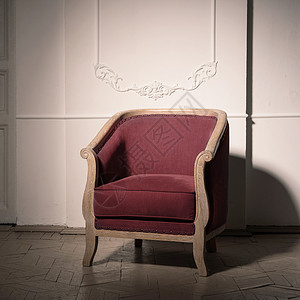内地的古董布贡迪手椅高清图片