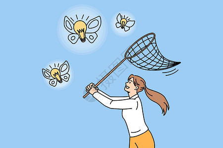 女人用网捉蝴蝶灯泡背景图片