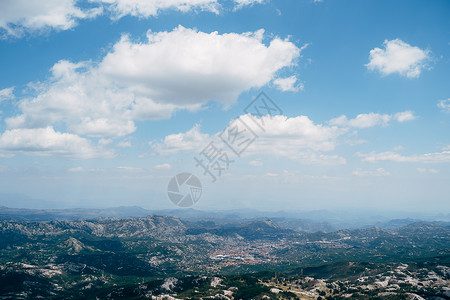 从Lovcen山到Cetinje镇 黑山高清图片