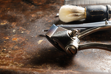 理发去旧生锈的表面是旧理发工具 梳子 美发剪刀 生锈 水平 复制空间背景