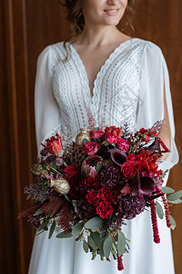 优雅的婚礼花束鲜鲜天然鲜花餐饮新娘玻璃白色庆典派对接待风格花朵桌子背景图片