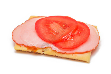 与番茄 火腿和奶酪的全谷物面包     孤立粮食杂粮饮食食物小麦薄脆饼干健康饮食早餐减肥背景图片