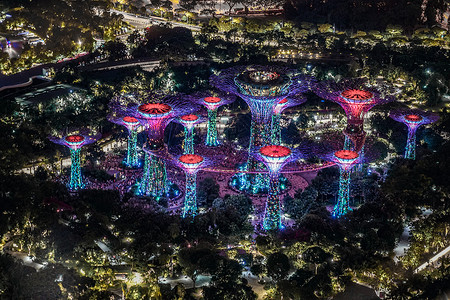 玛丽娜湾沙沙天观测台夜视新加坡照明艺术财务夜景摩天大楼旅游天文景点海洋背景图片