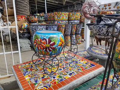 塔拉韦拉陶瓷陶瓷制品店铺高清图片