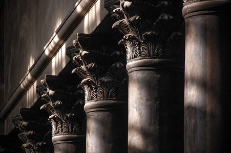 带护栏的柱子纪念馆大理石游客旅游历史旅行吸引力建筑圆顶教会背景图片