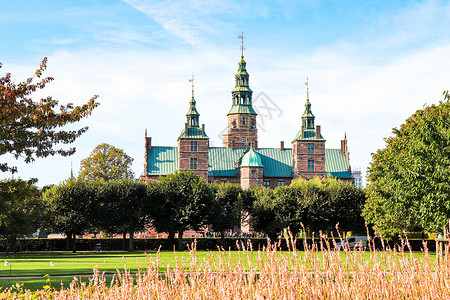 丹麦罗森堡宫丹麦哥本哈根罗森堡宫 丹麦王室城堡 诺森堡观光地标花园游客城市文化旅行成员房地产市中心背景