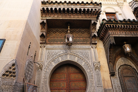 摩洛哥费兹一栋大楼的门历史历史性麦地文化蓝色雕刻旅游建筑学建筑旅行背景图片