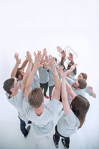 一群志同道合者 他们用双手站立起来朋友合作项目男人工作商业建设经理学习圆圈背景图片
