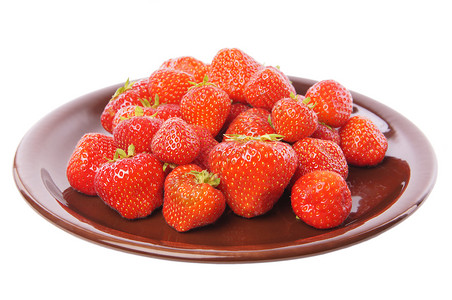 草莓心形花园小吃红色浆果甜点食物水果盘子活力背景图片