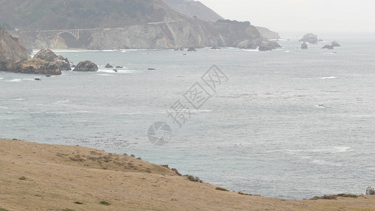 bixby卵石滩悬崖高清图片
