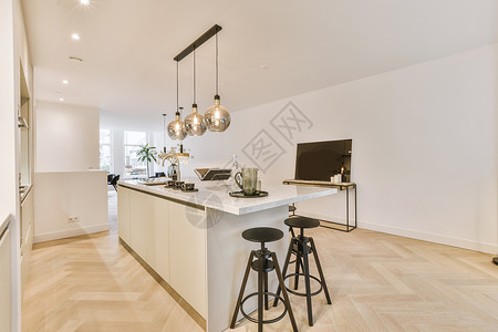 厨房和起居室的宽敞开放型平板布置设计设计图高清图片