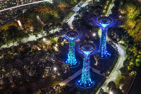 玛丽娜湾沙沙天观测台夜视新加坡艺术夜景海洋财务景点旅游摩天大楼天文照明背景图片