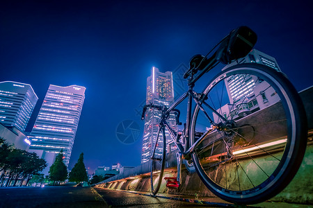 bike夜间横滨自行车Load Bike夜景机构景点旅游车辆街景景观踏板摩天大楼公路背景