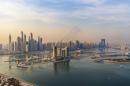 迪拜全景迪拜 阿联酋 - 09 24 2021年清晨迪拜市天际线背景