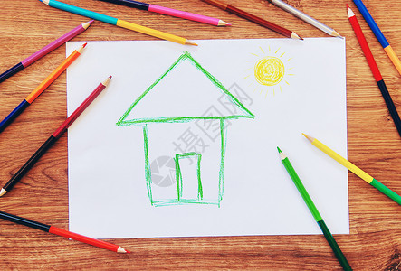 画房子吸引儿童家庭 有选择的焦点木板房子铅笔教育喜悦生态绘画草图女孩生物背景
