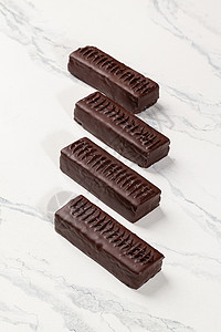 巧克力棒 不加糖加干果和坚果的巧克力高清图片