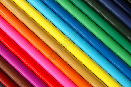 彩色笔幼儿园彩虹绘画学校光谱家庭作业铅笔孩子背景图片