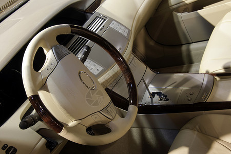 新概念车内收音机齿轮车辆速度发动机窗户体积优雅椅子车轮背景