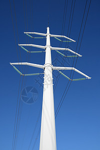 电力行业素材白电塔和蓝天空背景