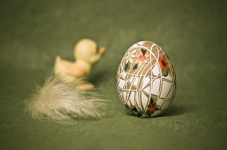 小鸭子礼物复活节组成构成宗教庆典小鸭子手工业蛋壳季节性礼物幸福传统喜悦背景