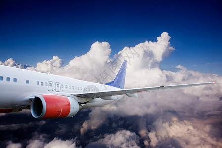 天空空中飞机客机航班飞行引擎运输蓝色喷射天线旅行空气背景图片