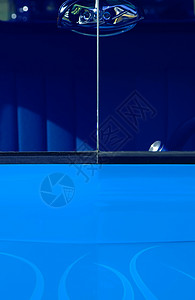 蓝色车辆面板挡风玻璃窗户汽车电机文摘引擎盖风俗工程背景