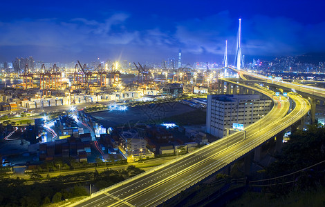 帅嘛香港深夜交通大桥晚上旅行海洋汽车运输车辆景观建筑速度交通蓝色背景