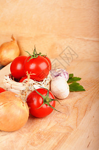 番茄蔬菜静物食物木头美食香料叶子营养厨房饮食背景背景图片