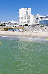 法国位置海景海滩城市普瓦图旅行海事假期建筑外观高清图片