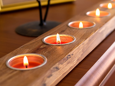 找到家感觉装饰蜡烛房间烧伤桌子情感框架火焰作品浪漫背景
