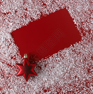 带有白雪花边框的圣诞节红背景红色边界星星白色背景图片