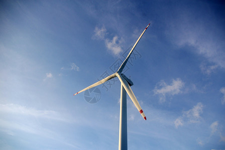 旋转风车香港风力涡轮机生产涡轮资源活力场地环境发电机天空旋转车站背景