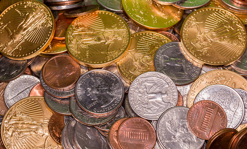 美国硬币 包括1盎司纯金背景图片