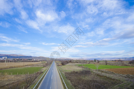 拦路公路夏天拦路高清图片