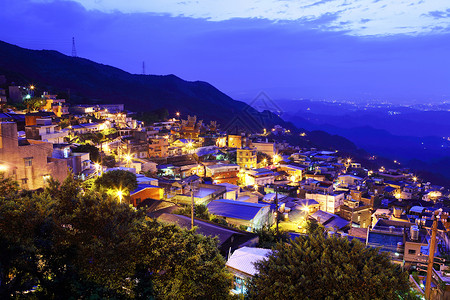 晚上在台湾的千边村村庄旅行地标城市爬坡怀旧背景图片