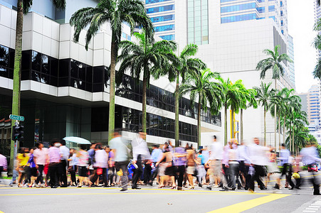 新加坡人群新加坡的匆忙时间背景