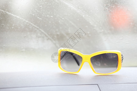 防晒墨镜驾驶玻璃街道交通太阳眼镜镜子魅力速度物品高清图片