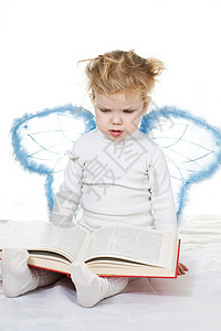 书有翅膀漂亮漂亮的女孩蝴蝶教育翅膀孩子学生学习童年婴儿好奇心背景