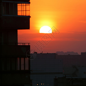 太阳美丽时间墙纸红色季节风景橙子旅游城市日落背景图片