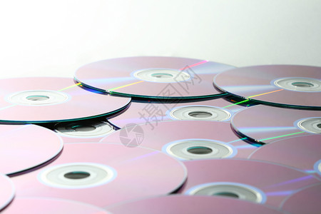 cd背景情况反射商业烧伤圆圈数据激光光驱磁盘记录白色背景图片
