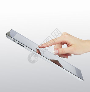妇女手手指记事本通讯器技术触摸屏笔记本展示互联网女士商业背景图片