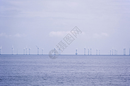 离岸的风能生态绿色发电机地平线天空风力活力风轮投资环保背景