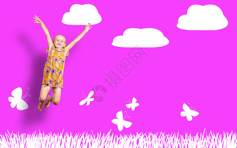 女孩穿着彩色裙子跳跃快乐飞行姿势喜悦天空手臂蝴蝶舞蹈闲暇孩子背景图片